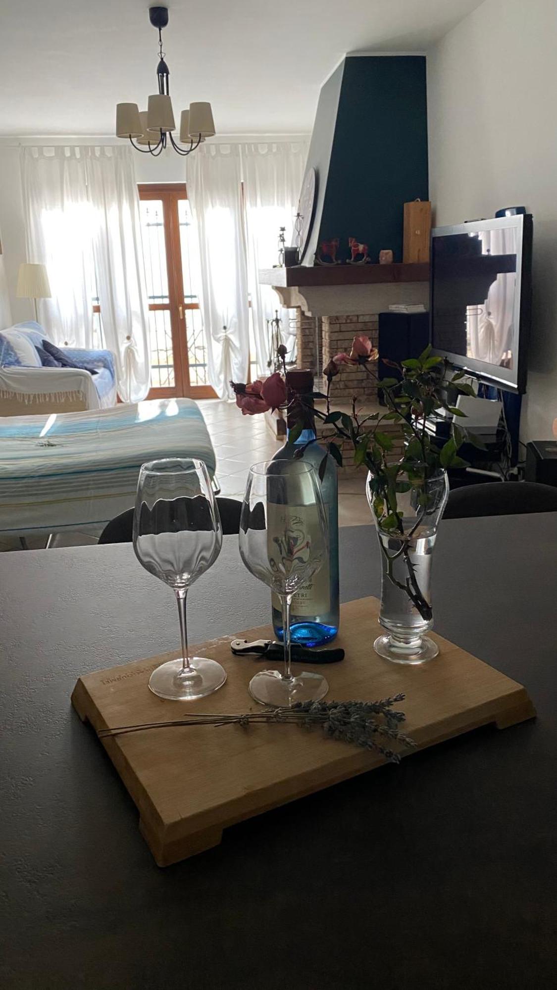 The Wild Lavender Apartment Cecchina Екстериор снимка