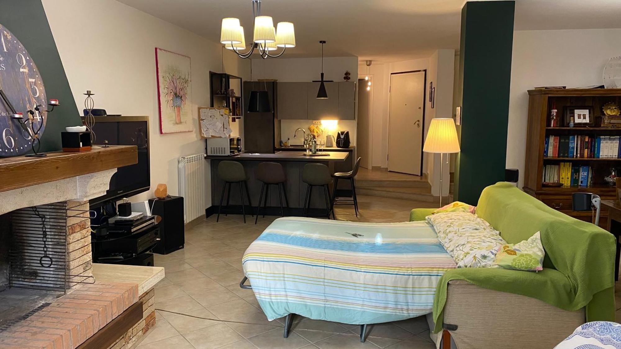 The Wild Lavender Apartment Cecchina Екстериор снимка